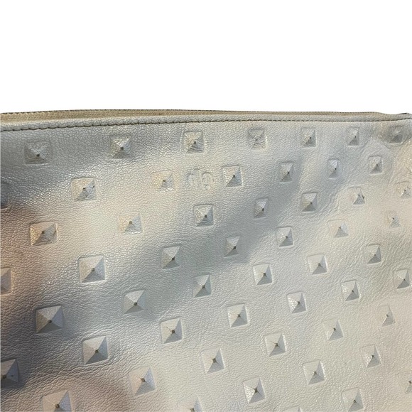 Ela Handbags Large white all over stud pouch - Picture 3 of 4